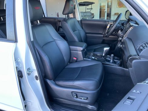 Certified 2023 Toyota 4Runner TRD Off-Road Premium image 19