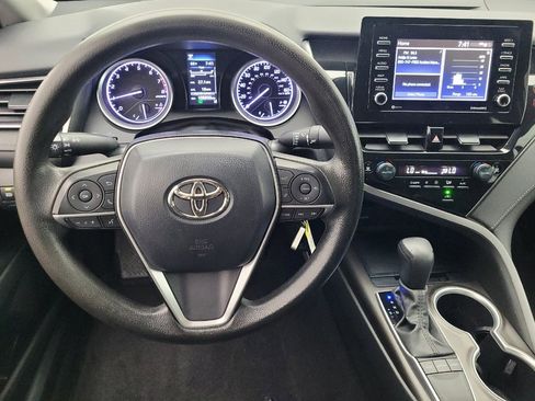 Used 2022 Toyota Camry LE image 22
