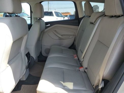 Used 2017 Ford Escape SE w/ Equipment Group 201A image 22