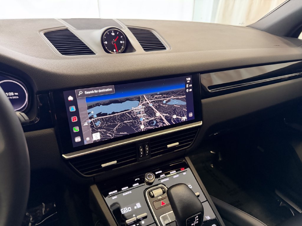 Certified 2023 Porsche Cayenne AWD/4WD image 22