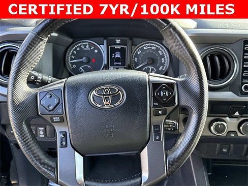 Used 2023 Toyota Tacoma TRD Sport image 18