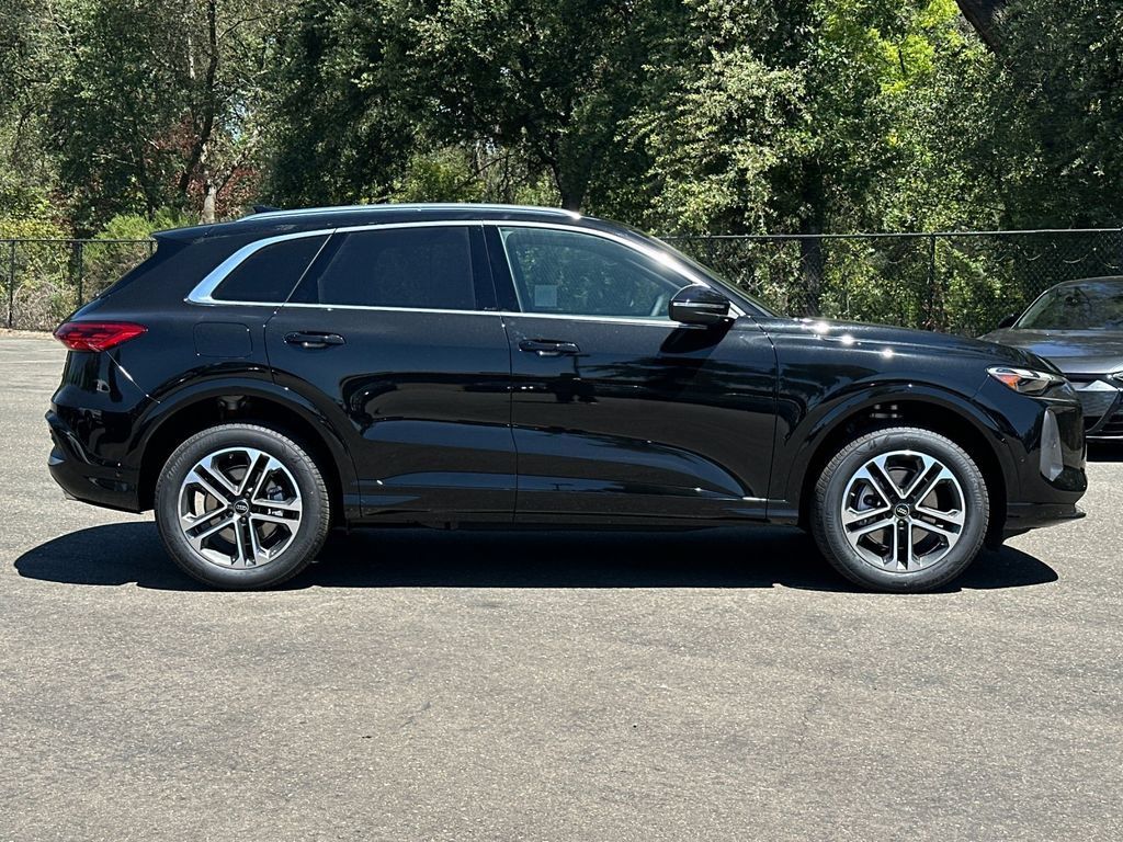 New 2026 Audi Q5 Premium AWD/4WD image 4