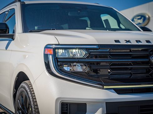 New 2025 Ford Expedition Platinum w/ Stealth Appearance Package image 7