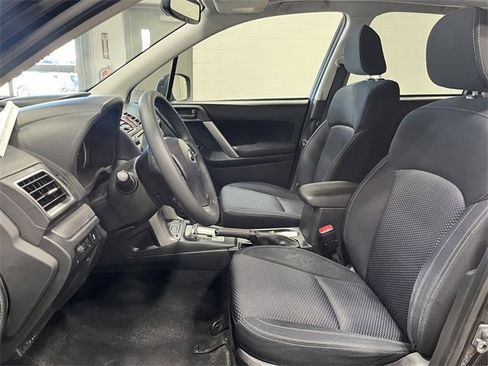 Used 2016 Subaru Forester 2.5i Premium w/ Popular Package #2 image 11