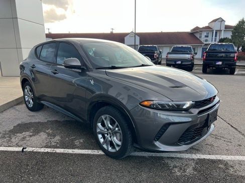 Used 2024 Dodge Hornet R/T image 8