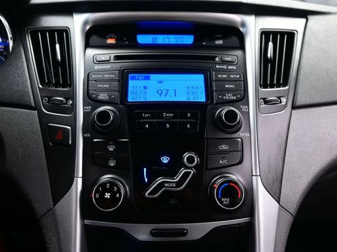 Used 2013 Hyundai Sonata GLS w/ Popular Equipment Pkg image 17