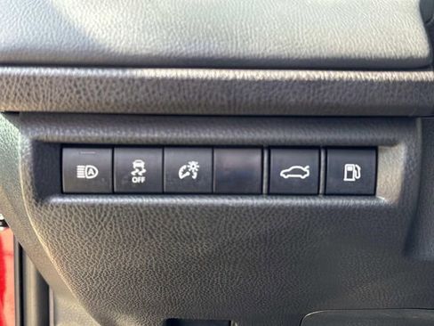 Used 2025 Toyota Camry XSE image 19