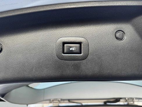 Used 2018 INFINITI QX80 2WD image 71