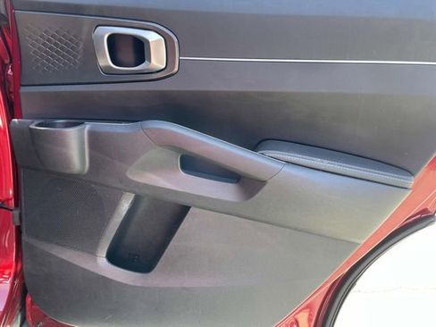 Certified 2022 Kia Sorento S w/ Panoramic Sunroof Package FWD image 15