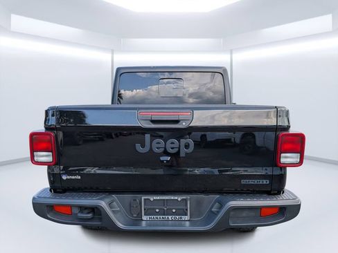 Used 2020 Jeep Gladiator Sport w/ Quick Order Package 24S AWD/4WD image 4
