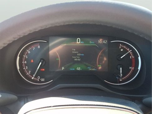 Used 2024 Toyota RAV4 XLE Premium image 38