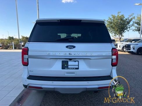 Used 2024 Ford Expedition XLT RWD image 5