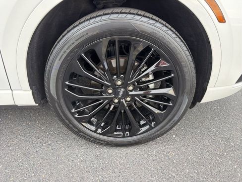 Certified 2023 Lincoln Corsair Reserve w/ Equipment Group 201A image 10