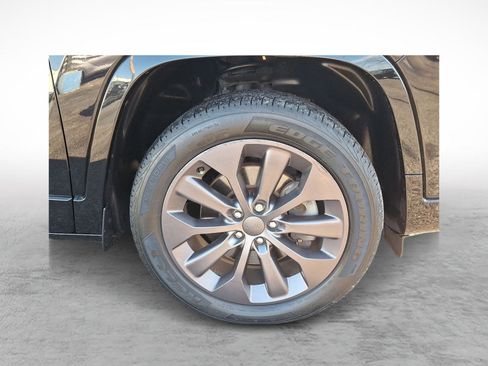 Used 2020 Jeep Cherokee High Altitude image 9