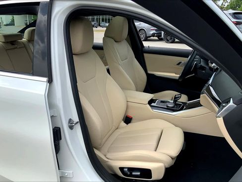 Used 2021 BMW 330i 330i w/ Convenience Package image 8