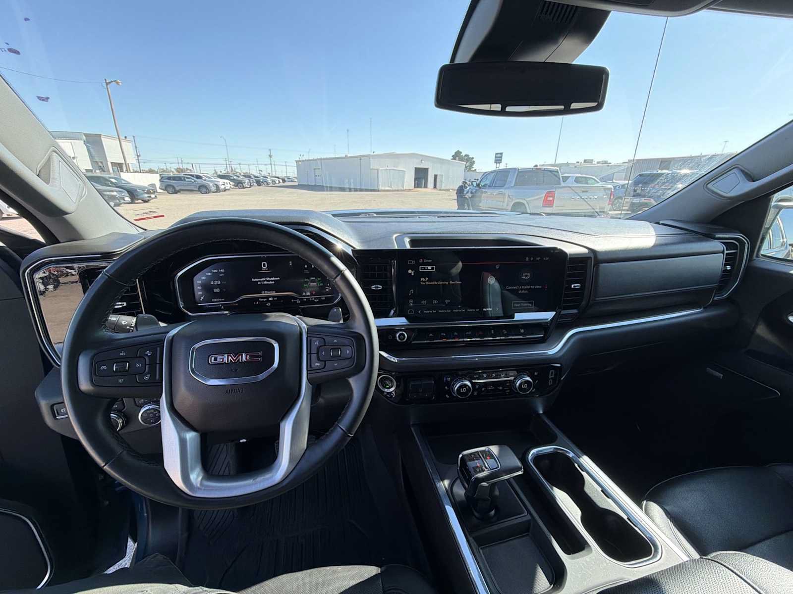 Used 2024 GMC Sierra 1500 SLT AWD/4WD image 18