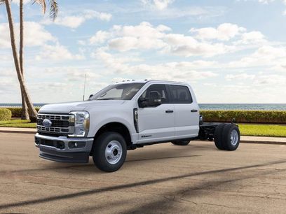 New 2025 Ford F350 XL w/ XL Chrome Package