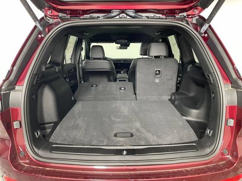 New 2026 Jeep Grand Cherokee Altitude AWD/4WD image 7
