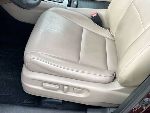 Used 2017 Honda Pilot Touring image 23