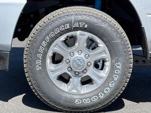 New 2026 RAM 2500 Big Horn AWD/4WD image 24
