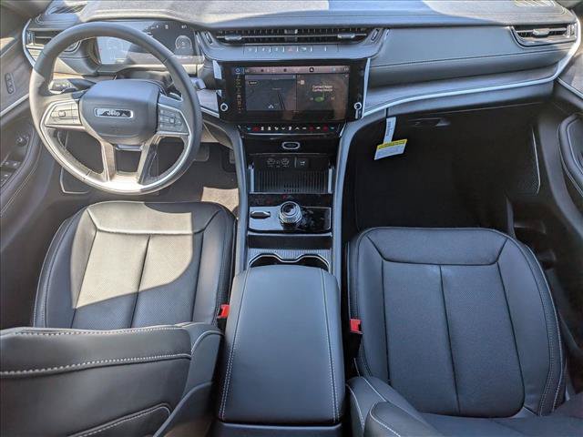 New 2026 Jeep Grand Cherokee Limited AWD/4WD image 15