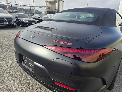 New 2025 Mercedes-Benz SL 63 AMG S e Performance 4MATIC image 14