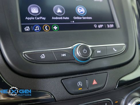 Used 2022 Chevrolet Equinox RS w/ LPO, Floor Liner Package FWD image 20