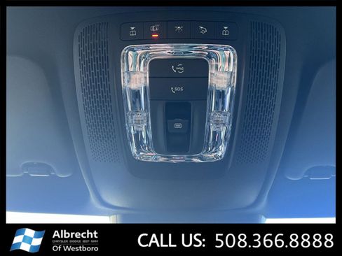 Used 2025 Mercedes-Benz CLA 250 4MATIC image 28