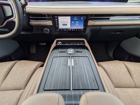 New 2026 Lincoln Navigator Black Label AWD/4WD image 20
