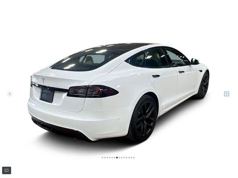 Used 2022 Tesla Model S image 8