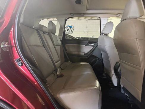 Used 2014 Subaru Forester 2.5i Limited w/ Popular Package #1 AWD/4WD image 12
