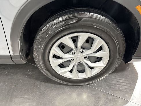 Used 2023 Honda CR-V LX image 14