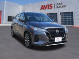 Used 2024 Nissan Kicks SV image 3