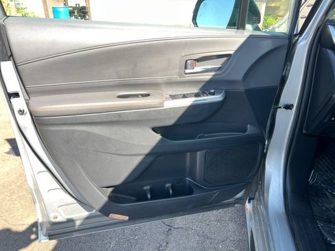 Used 2021 Toyota Sienna XSE w/ XSE Plus Package image 19