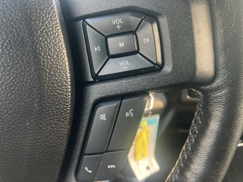 Used 2018 Ford F150 XLT w/ Equipment Group 301A Mid AWD/4WD image 24