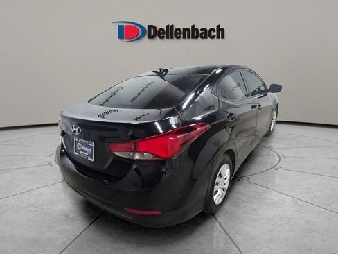Used 2016 Hyundai Elantra SE FWD image 10