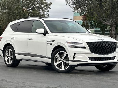 Used 2023 Genesis GV80 2.5T w/ Advanced Package image 2