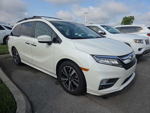 Used 2019 Honda Odyssey Elite image 1