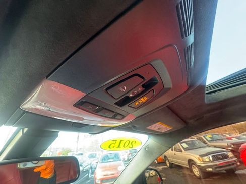 Used 2015 BMW X6 M image 27