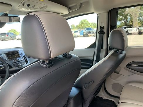 Used 2015 Ford Transit Connect Titanium image 18