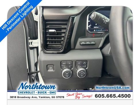 Used 2024 GMC Sierra 1500 AT4 w/ Technology Package image 14