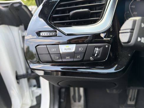 Used 2022 BMW Z4 M40i RWD image 22