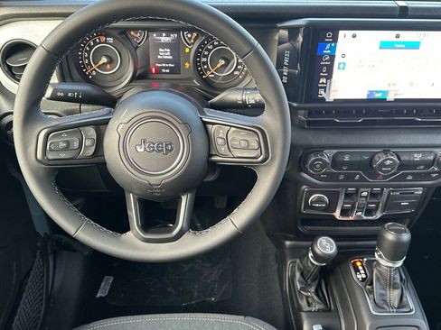 New 2026 Jeep Gladiator Sport image 11