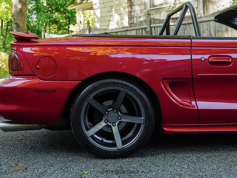 Used 1995 Ford Mustang GT RWD image 10
