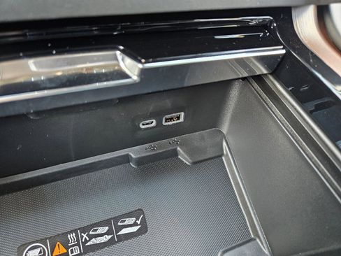 New 2026 GMC Yukon XL Denali w/ Sun & Power Step Package image 20