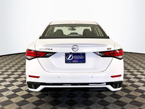 New 2025 Nissan Sentra SR image 6