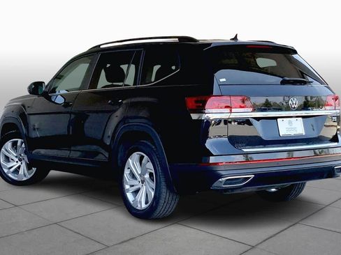 Used 2023 Volkswagen Atlas SE image 12