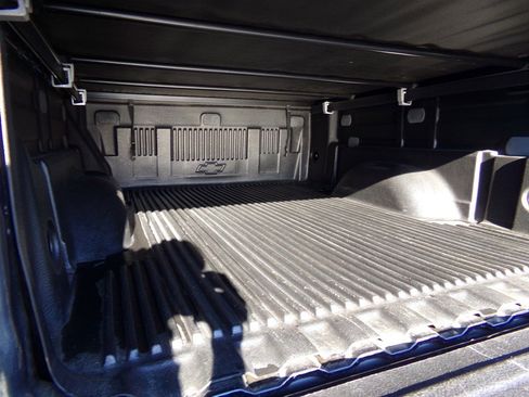 Used 2019 Chevrolet Colorado LT w/ LT Convenience Package image 19