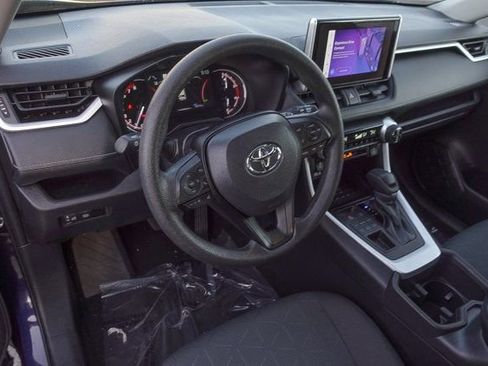 Used 2024 Toyota RAV4 XLE image 10