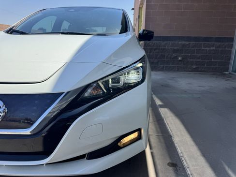 Used 2019 Nissan Leaf SL w/ SL Technology Package image 11